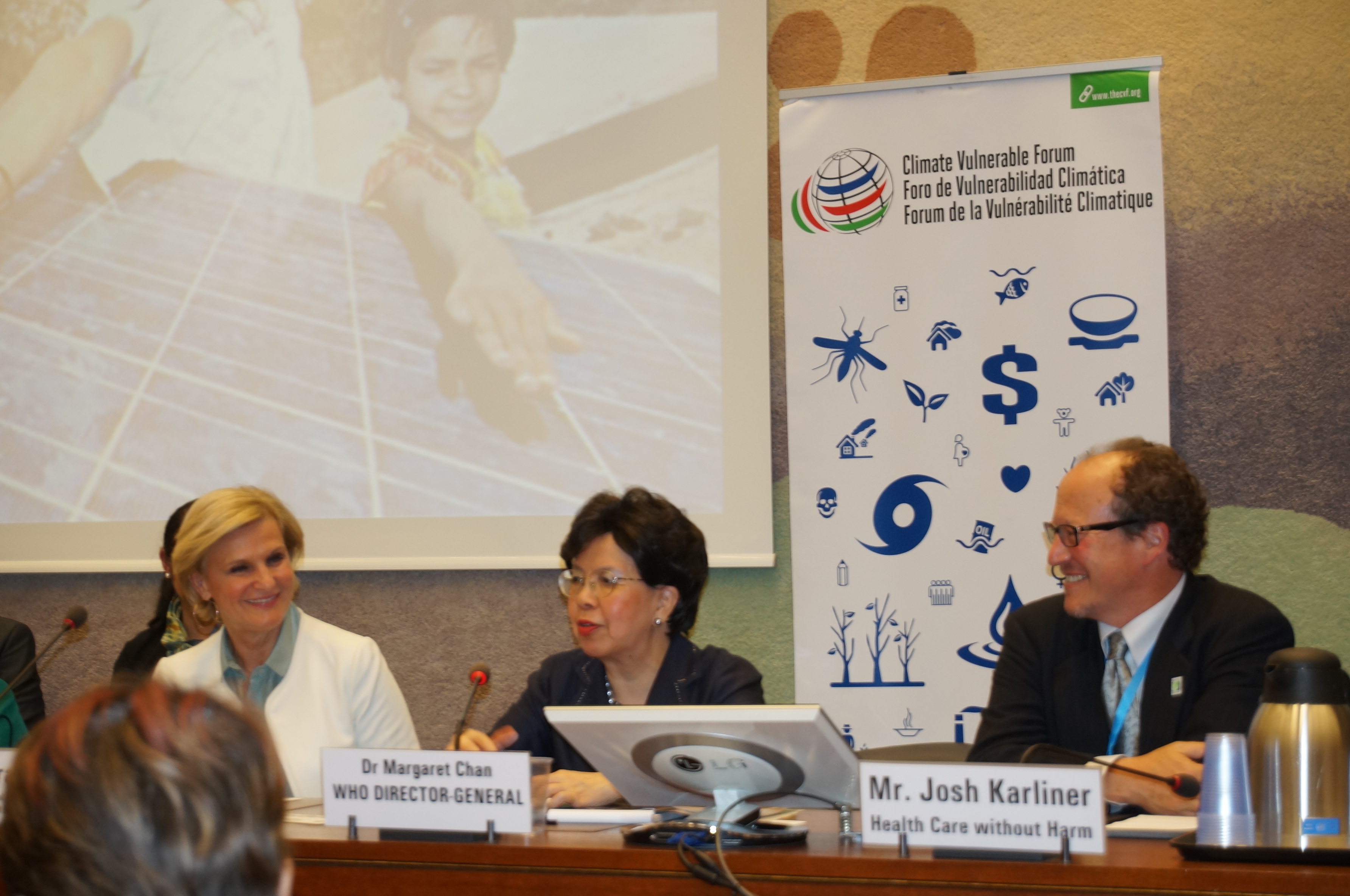 From Left to Right: Dr. Maria Neira, Directorof the Public Health and the Environment Department; Dr. Margaret Chan, General Director of the World Health Organization, and Josh Karliner, Director of Global Projects and International Team Coordinator for Health Care Without Harm